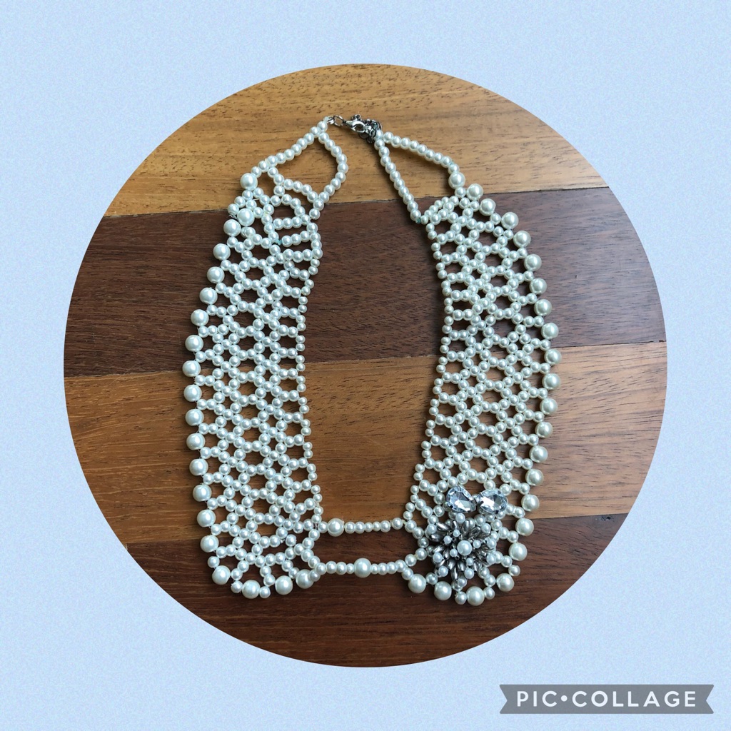 Handmade Pearl Collar Necklace